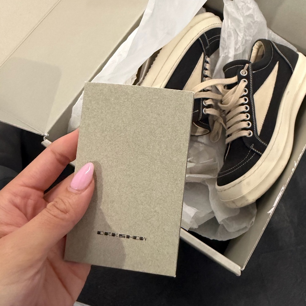AUTHENTIC Rick Owens Black and Cream vintage low tops